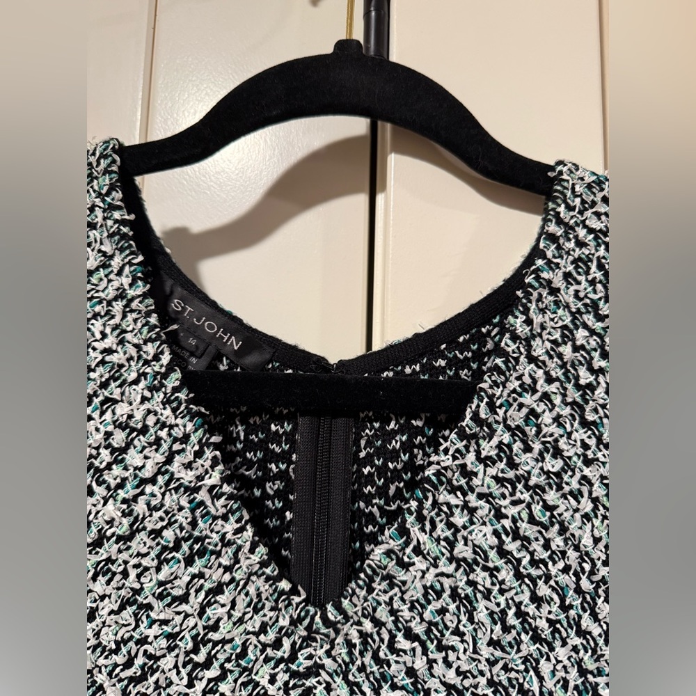 NWT St. JOHN Size 14 Multi Black White Mint Cap Sleeve V-Neck Dress Empire Waist - Picture 9 of 16
